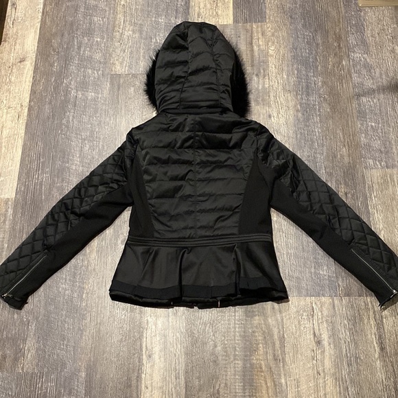 Women’s WHBM Mid-Weight Quilted Jacket w/ Fur Trimmed Hood - Size Small - Picture 2 of 8